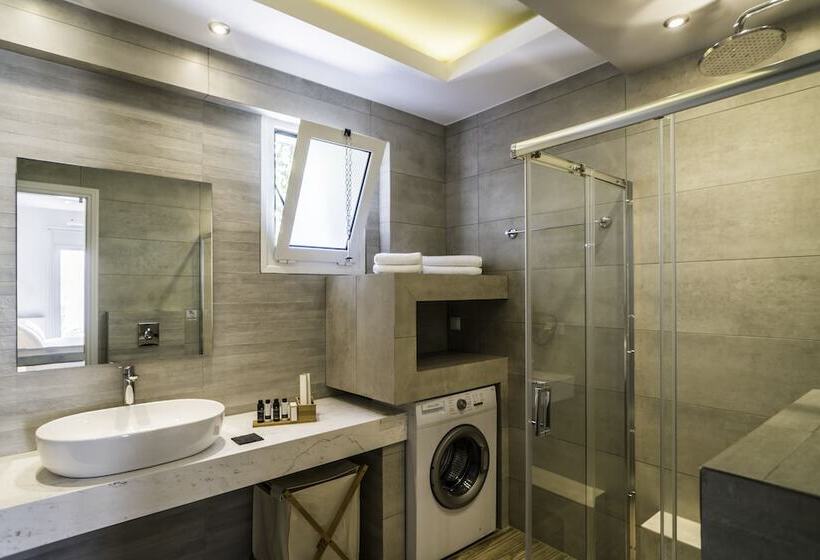 Talos Luxury Suites