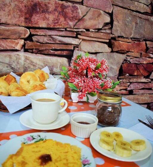 Hostal Tequendama Martha Santamaria