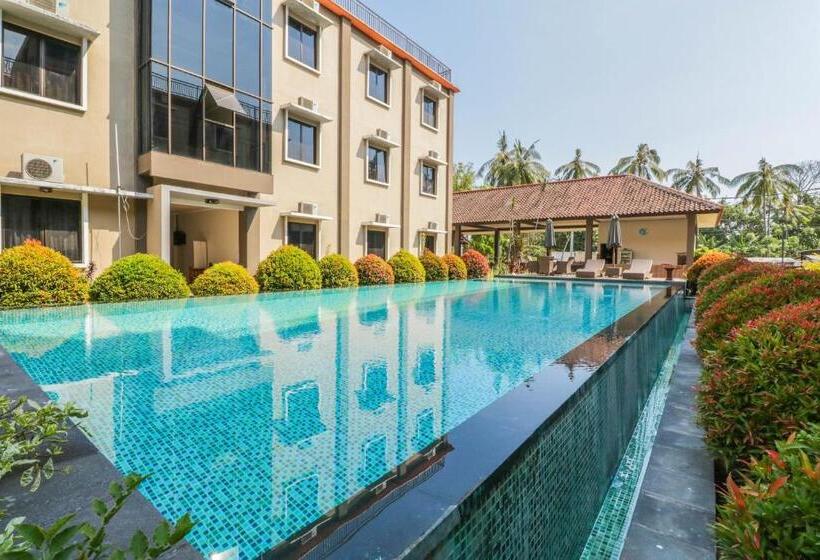 هتل Senggigi Villas