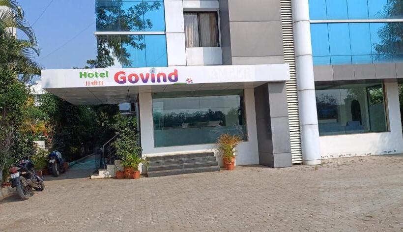 هتل Shri Govind