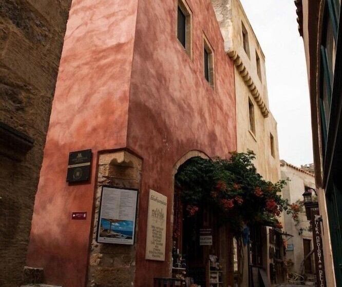پانسیون Kalnterimi Guesthouses