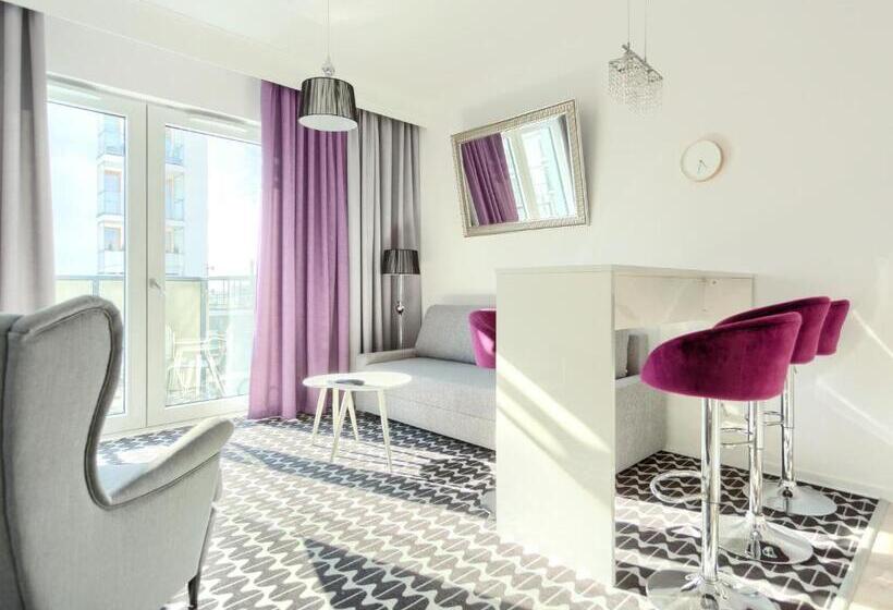Apartamenty Vola Residence
