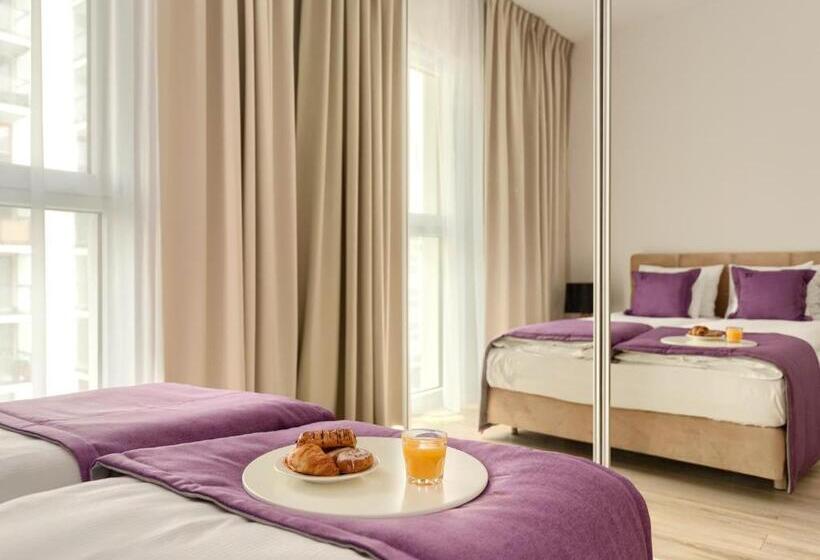 Apartamenty Vola Residence