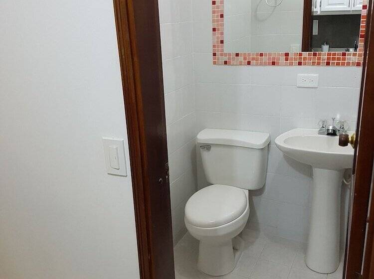 Apartamento Amoblado Pinares