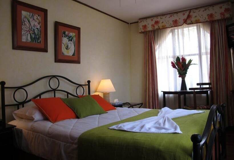 تختخواب و صبحانه Las Cumbres Inn