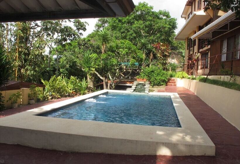 تختخواب و صبحانه Las Cumbres Inn
