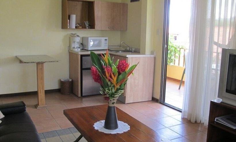 تختخواب و صبحانه Las Cumbres Inn