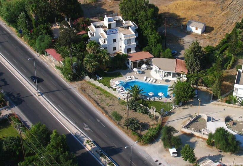 ホテル Dolphin Apartments