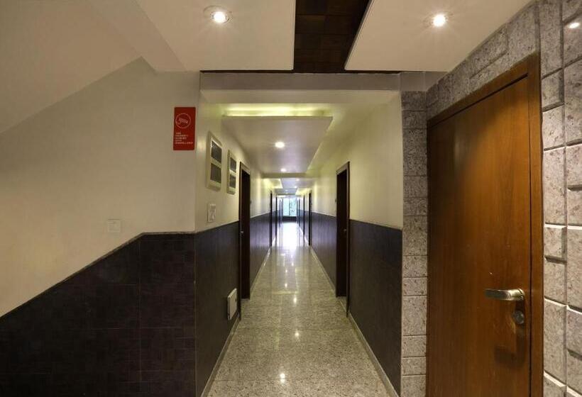 호텔 Collection O Satyan Inn