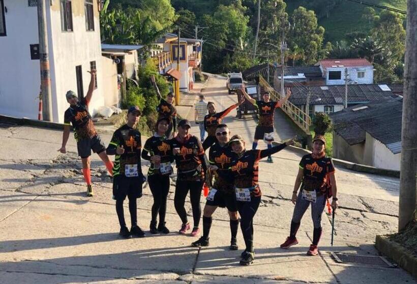 هتل Casa Borbon