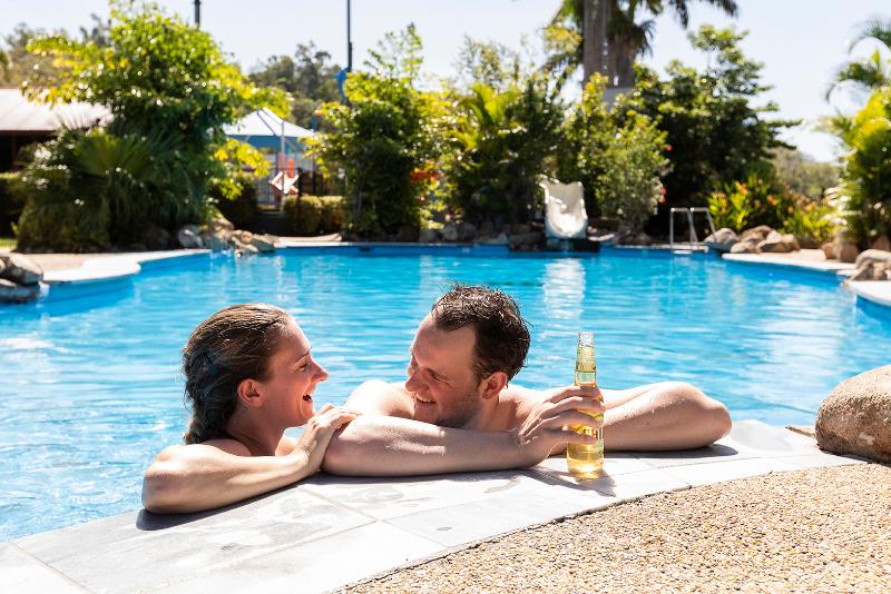 בית מלון כפרי Discovery Parks  Airlie Beach