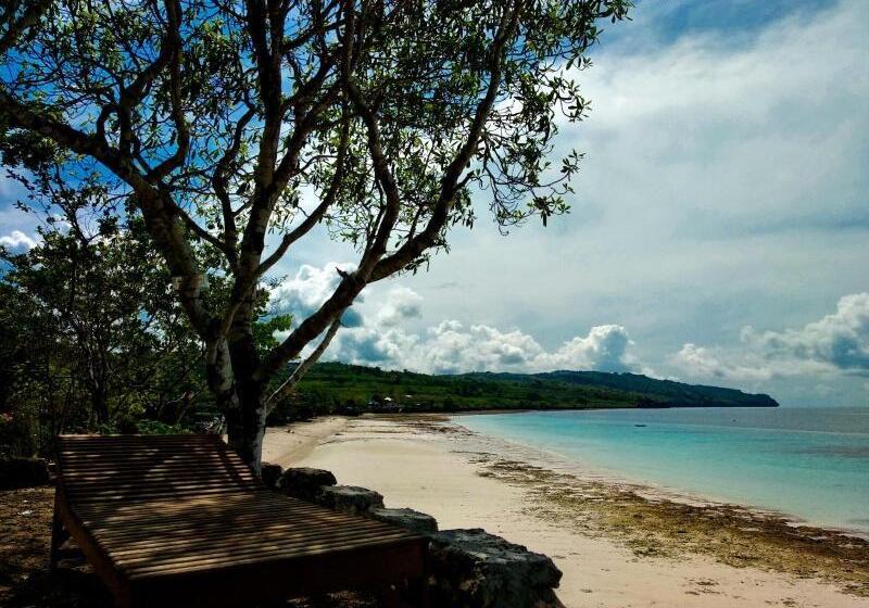 هتل Nirwana Buton Villa