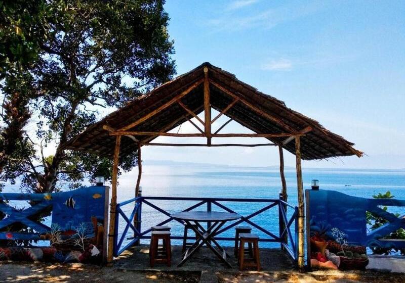 هتل Nirwana Buton Villa