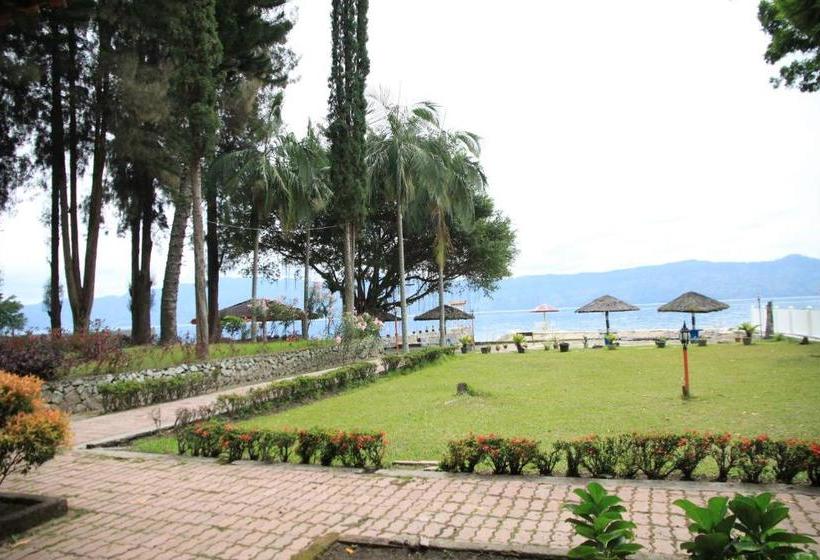 هتل Pandu Lakeside  Tuktuk