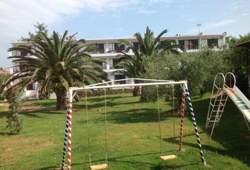 فندق Porto Matina