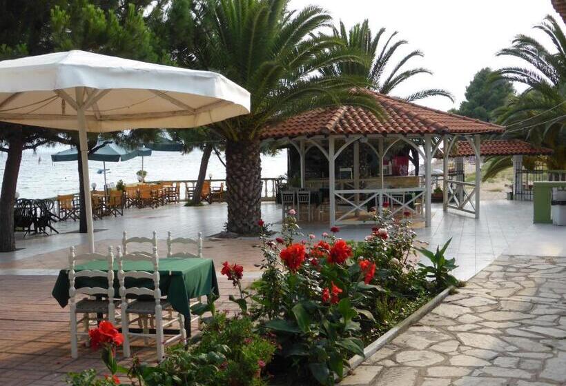 فندق Porto Matina