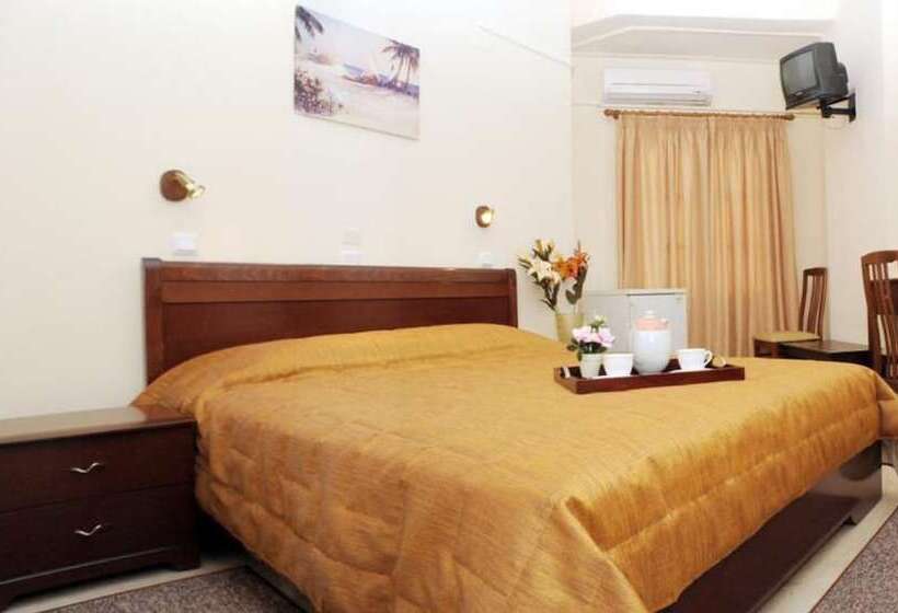 هتل Villa Plaza