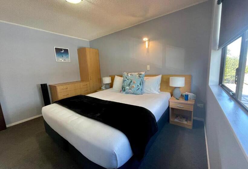 مُتل Hacienda Motor Lodge