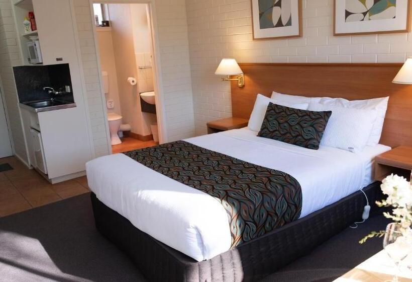 מוטל Parkview Motor Inn And Apartments