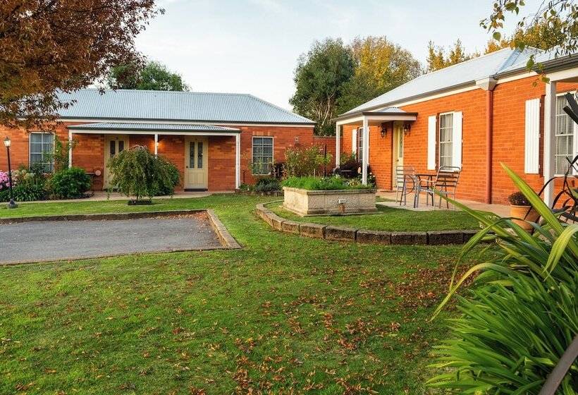 فندق Riverview At Ross