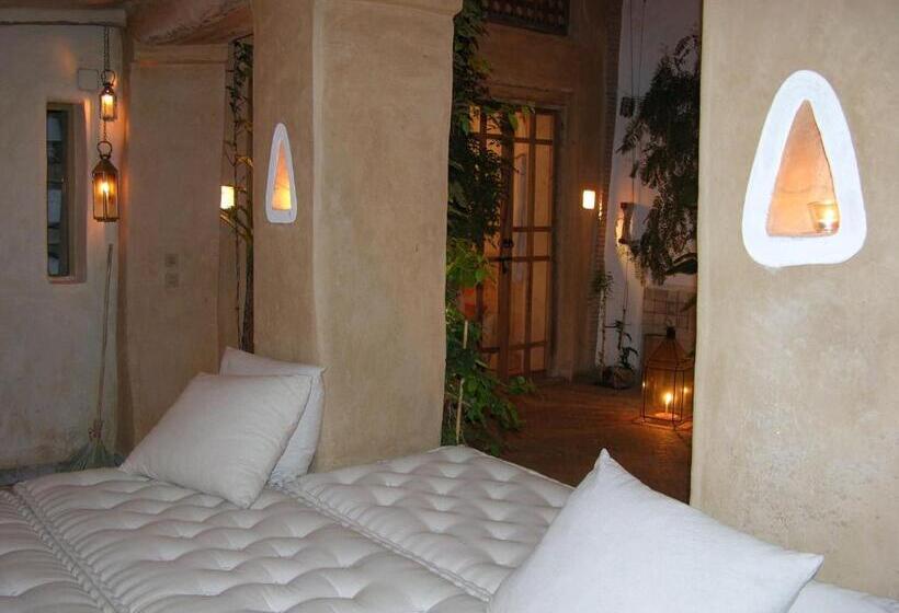 تختخواب و صبحانه Dar Zahia