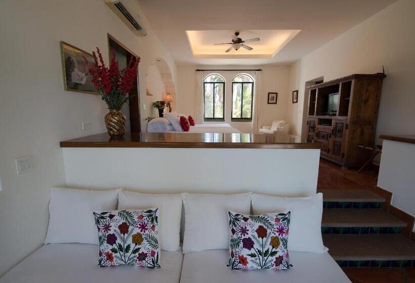 هتل Hacienda Todos Los Santos