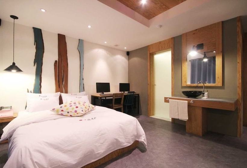 בית מלון כפרי Yaja Seomyeon 1beonga