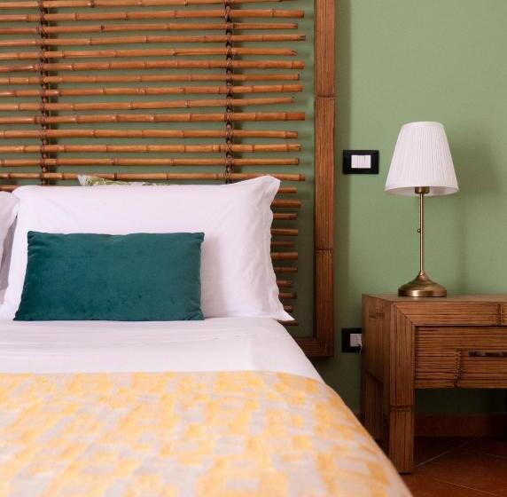 Kalamarina Rooms