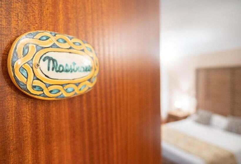 Kalamarina Rooms