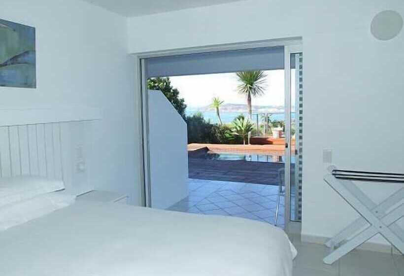 پانسیون Bosavern Guest House