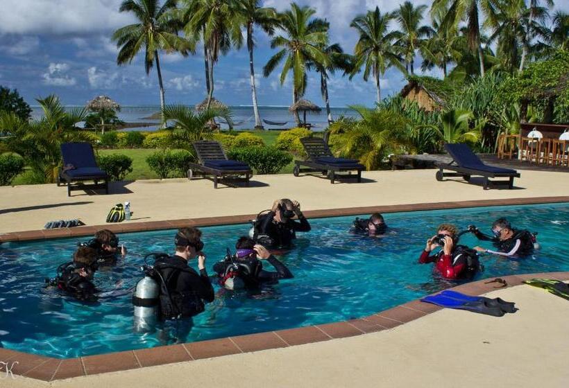 Waidroka Bay Resort