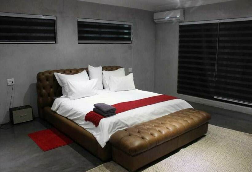 مبيت وإفطار Anisa Guesthouse