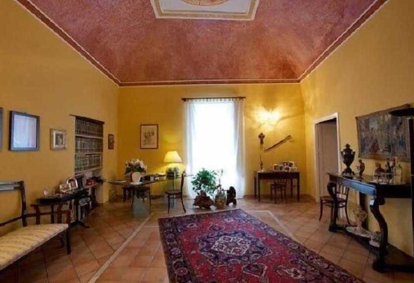 تختخواب و صبحانه La Casa Di Donn'amelia