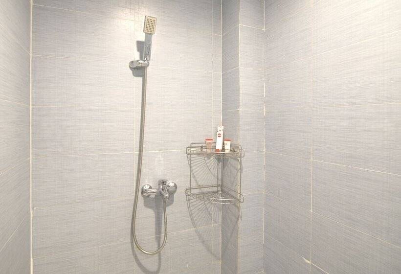 فندق Appartel Cempaka By Oyo Rooms