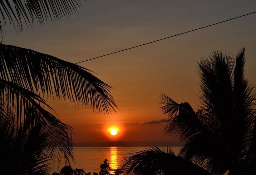 فندق Dive Batanes Lodge And Restaurant