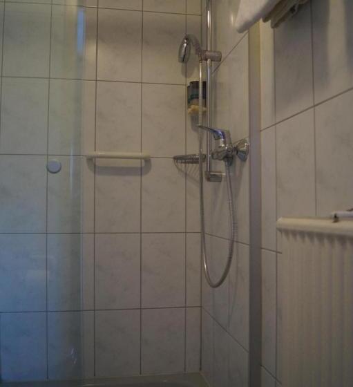 هتل Gasthof Zur Traube