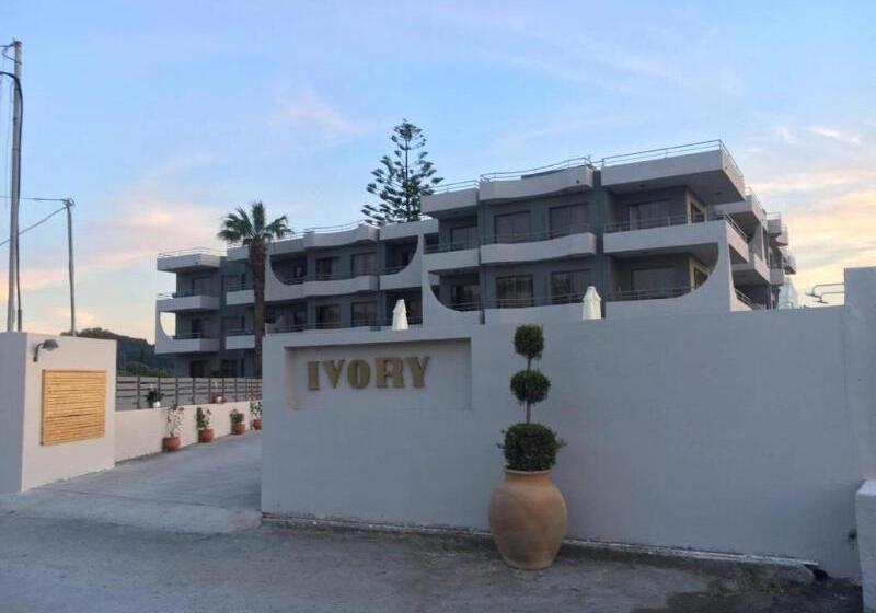 هتل Ivory