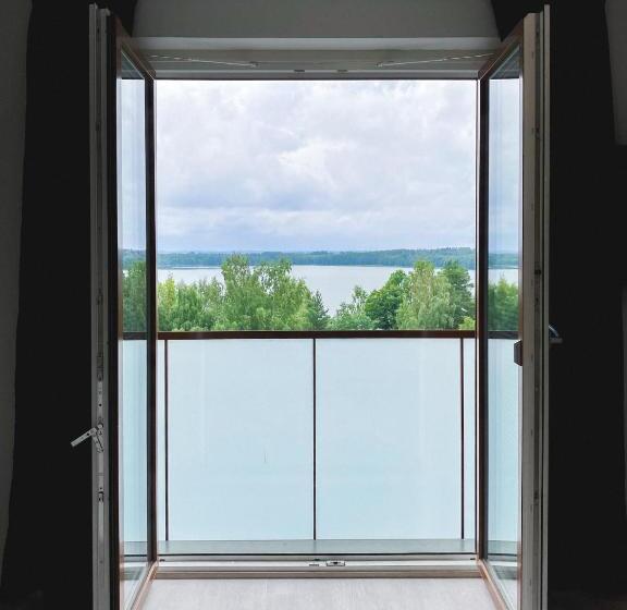 בית מלון כפרי Li Kuohu Kangasala