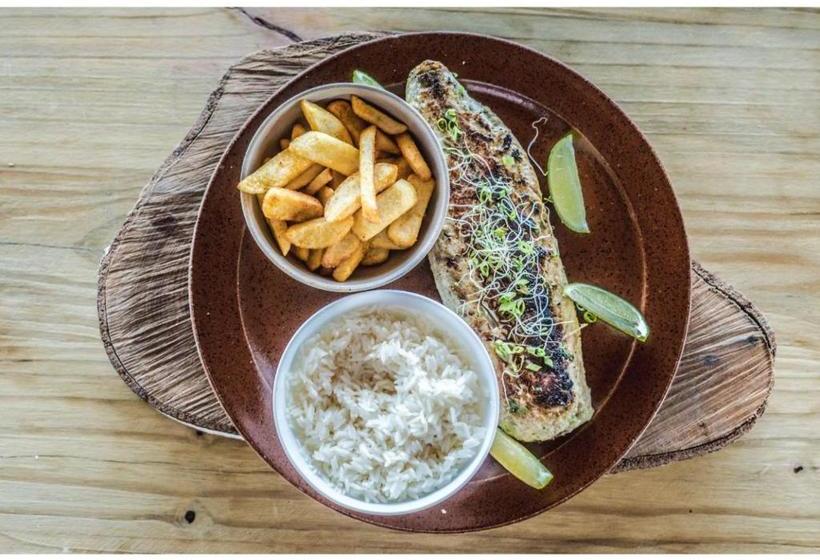 בית מלון כפרי Selina Floripa