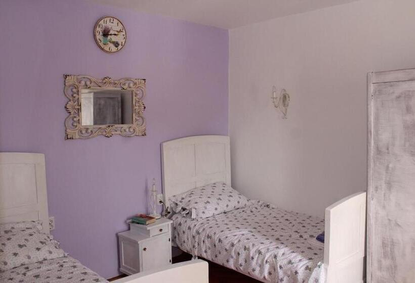 پانسیون Guest House Gugily
