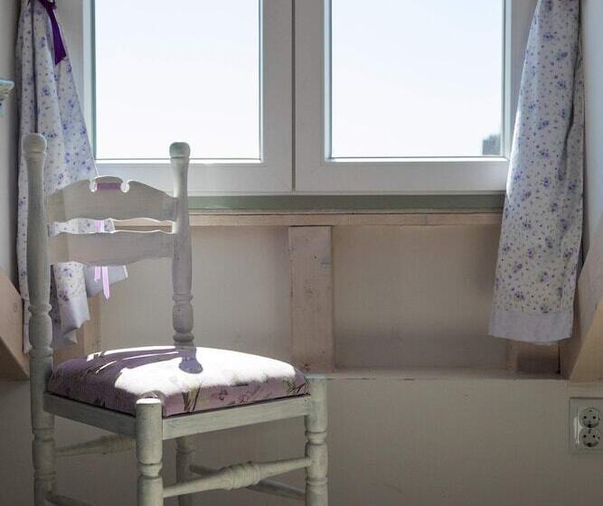پانسیون Guest House Gugily