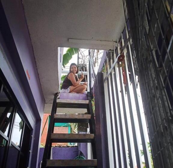 پانسیون Purple Guesthouse