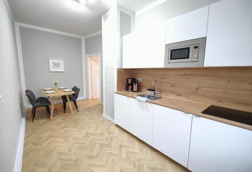 Zollikof Aparts   Sauna & Studioapartments