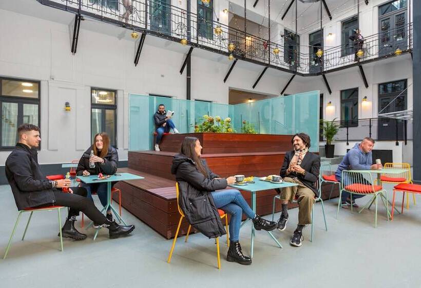 هاستل a&o Budapest City