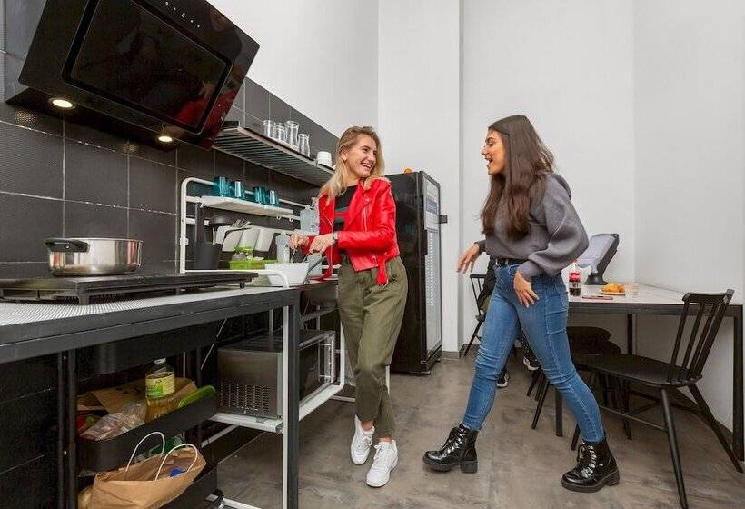 هاستل a&o Budapest City