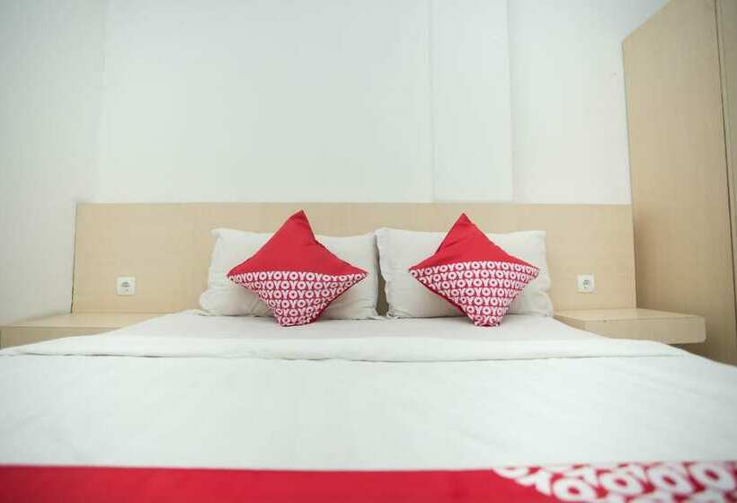 هاستل Lapan Lapan By Oyo Rooms