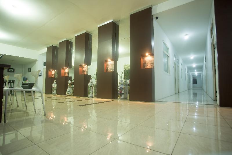 هاستل Lapan Lapan By Oyo Rooms