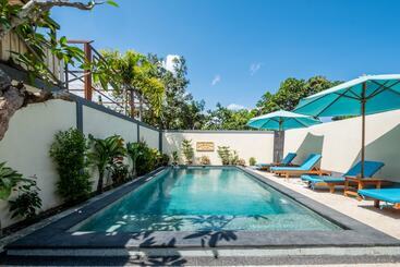 هاستل Villa Sari By Oyo Rooms