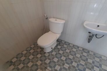 هاستل Villa Sari By Oyo Rooms