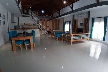هاستل Villa Sari By Oyo Rooms